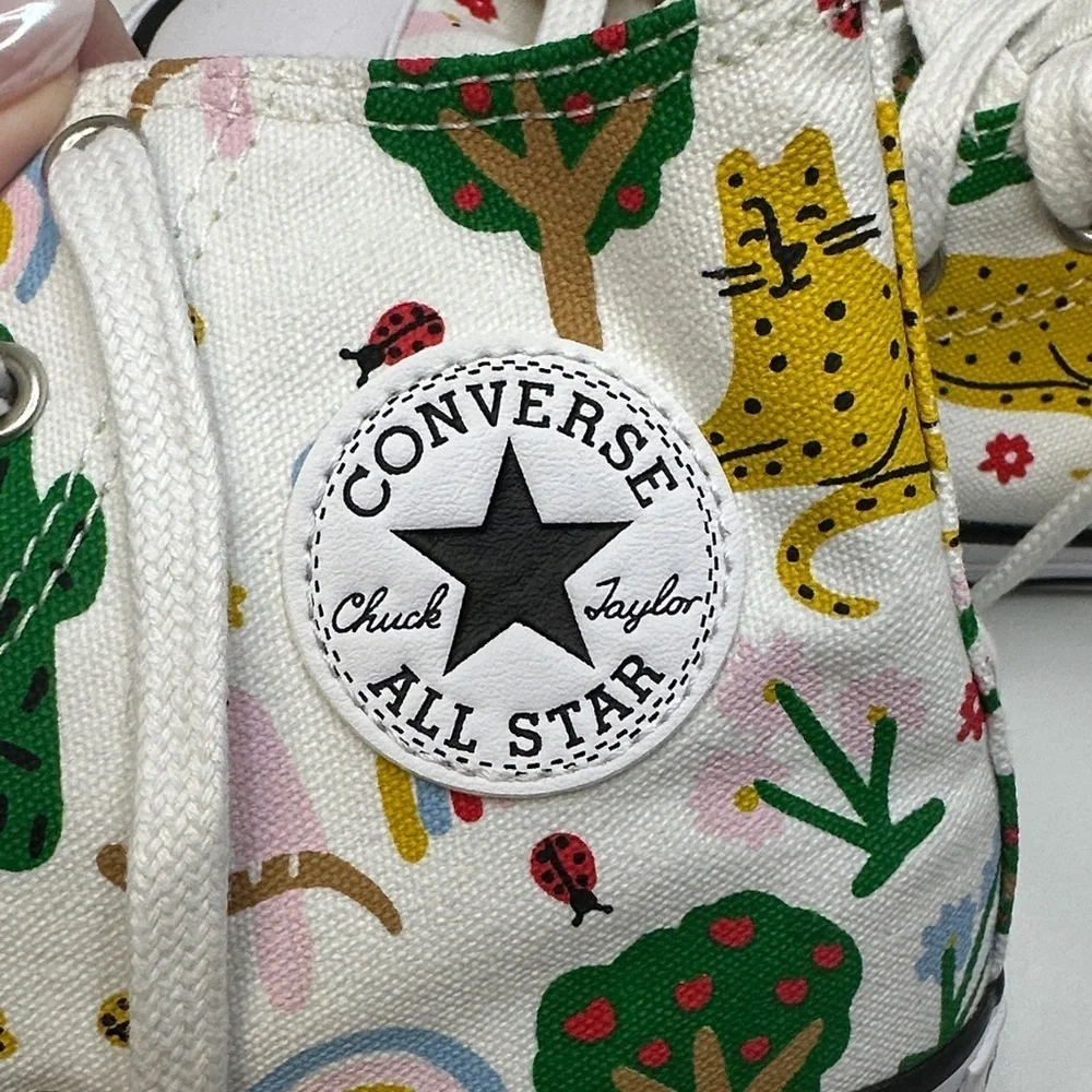 Converse brand new